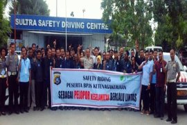 BPJS Ketenagakerjaan Sultra Selenggarakan "Safety Riding"