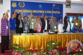 Konferensi Provinsi X PWI Papua Page 1 Small