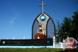 Warga Skouw Yambe bangun Tugu Peringatan Injil