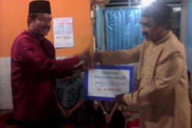 Mushala Babus Salam Terima Dana Hibah Pembangunan