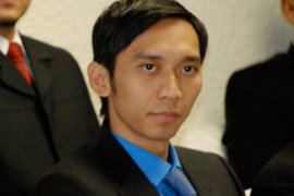 Ibas Tidak Kritik Kabinet Tapi Tanya Penyusunnya