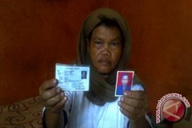 Ibu Pelaku "Bully" Presiden Datangi Mabes Polri