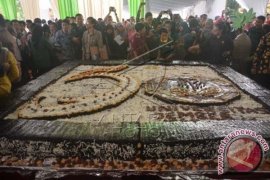 Kue Brownies Rekor MURI