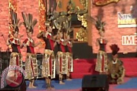 Sanggar Borneo Khatulistiwa Pentas di NDF