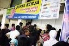 Disnakertrans Kerja Sama Perusahaan Laksanakan Magang