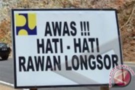 Pemudik diminta waspada, ini lokasi rawan longsor di Agam