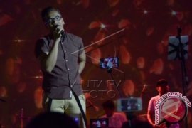 SAMMY SIMORANGKIR DI MAKASSAR Page 1 Small