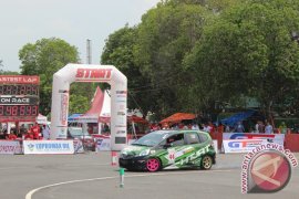 Night City Slalom Page 1 Small