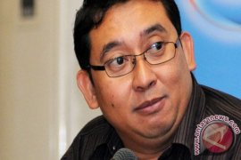 Fadli Zon: Sosok Calon Panglima TNI Harus Mengayomi Semua Matra