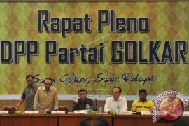 Rapat Pleno Golkar Selasa Petang Rusuh
