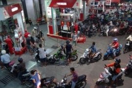 Alasan Menaikkan Harga BBM Klise dan Mengada-Ada Page 1 Small