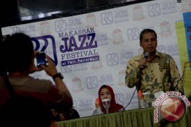 JELANG MAKASSAR JAZZ FESTIVAL 2014 Page 1 Small