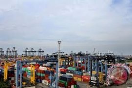 Pelabuhan Dumai Mulai Disinggahi Kapal Peti Kemas