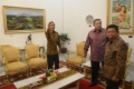 President Jokowi, Yudhoyono Hold Meeting