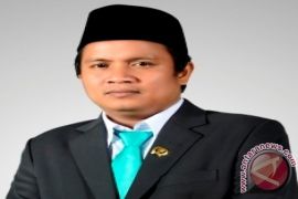  Moratorium Tak Berlaku Bagi Guru 