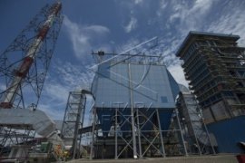 Electricity tariff temporarily cut for PLN's low-voltage consumers