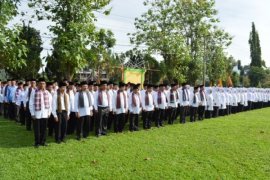 Pemkab Agam Terapkan Pakaian Muslim Bagi PNS