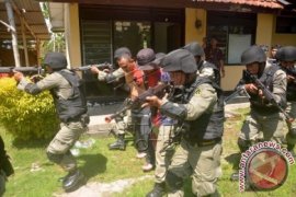 Simulasi Penyergapan Teroris