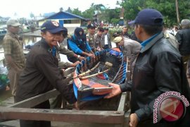 BARANG BUKTI PENANGKAP ANAK IKAN
