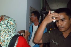 Kejari Lubukbasung Tahan Dua Pejabat DKP Agam