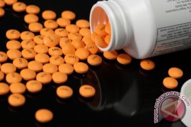 Polisi Sita Ratusan Butir Obat Keras