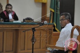 Mantan Kadis PU Karangasem Dituntut 3,5 Tahun