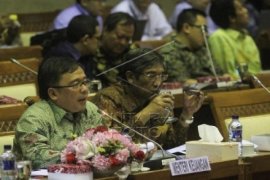 Pemerintah-DPR Sepakati Postur Sementara RAPBN-P 2015