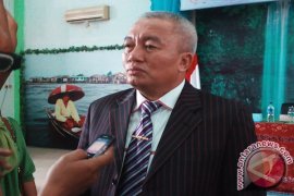 Muhidin Acuhkan Serangan "Kampanye Hitam" 