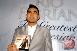 Rio Febrian Luncurkan Single