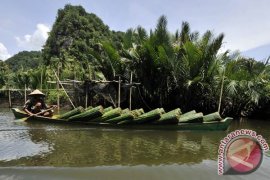 PERAJIN ATAP RUMBIA Page 1 Small