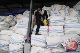 Pemerintah siapkan Perpres larang peredaran pakaian bekas