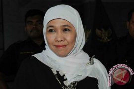 Mensos Berkantor Di Bima Tangani Korban Banjir