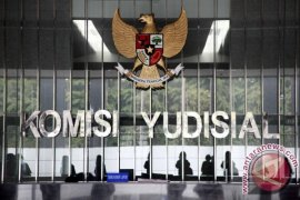 Saksi Ahli: Anggota KY Tidak Langgar Hukum