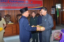 Bupati Sintang Ajukan 10 Raperda ke DPRD