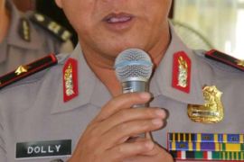 Polda Riau Akan Jemput Paksa Bupati Rohul