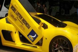 Mobil Nasional Hanya Akan Bertenaga Listrik