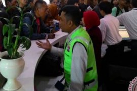 Penumpang Lion Air Gagal Berangkat Mengamuk Di Meja "Refund"