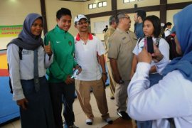 Pemain Timnas U-23 Kunjungi SMANOR