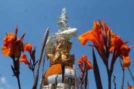 Pengerjaan Monumen Jayandaru