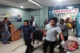 Polisi Evakuasi Dua Jenazah 