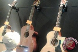 "Masbroo Magazine" Gelar Pertunjukan Musik Akustik