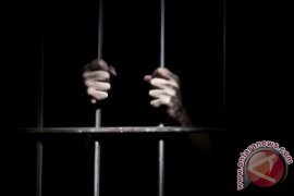 Densus 88 tangkap terduga teroris di Sukabumi