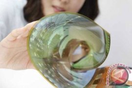 Samsung Miliki Pabrik  Teknologi Layar Tekuk