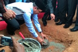 Menag Letakkan Batu Pertama Pembangunan Kampus IAIN