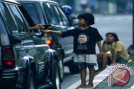 Satpol PP Pangkalpinang Razia Anak Jalanan