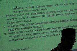 Ribuan Warga Blitar Ikuti Konser Kebangsaan Demi NKRI