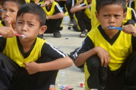 1.000 Murid SD Indragiri Hilir Ikuti Sikat Gigi Massal