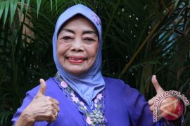 Para Seniman Datangi Rumah Mpok Nori