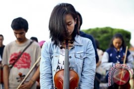 Musisi berdoa untuk jogja Page 1 Small