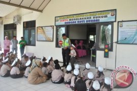Polisi Sekadau Ajak Anak Usia Dini Tertib Lalin